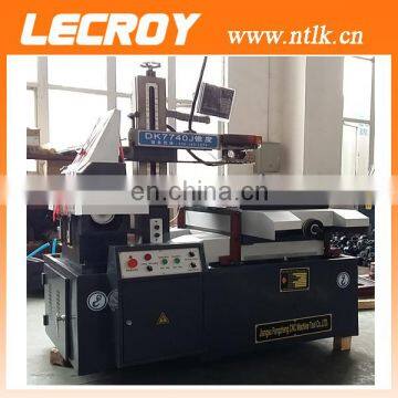 wire spark discharge machine