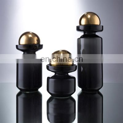 Customized Creative Decoration Different Size Vase With Metal Lid Black Glass Vases In Bulk