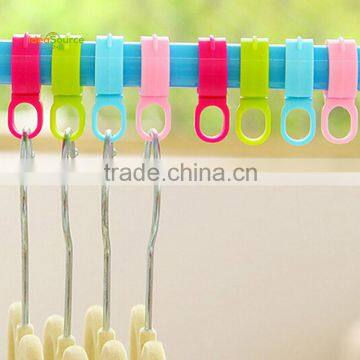 Windproof Buckle Plastic Decorative Coat Hooks Hanger photo-2