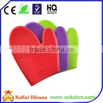 design multi-colored silicone oven gloves