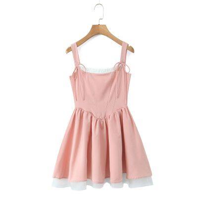 Purely sensual hot chick style wrap-around tie-belted strapless one-piece dress for women in spring and summer, with a spliced princess-style puffy short skirt.