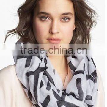 2015 Foreign Trade Latest Design Classic Cross Printed Polyester Infinity Scarf and Shawl Women