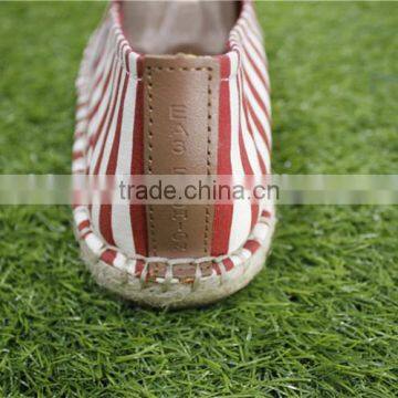 The Red Stripe Stock Canvas Shoes photo-4