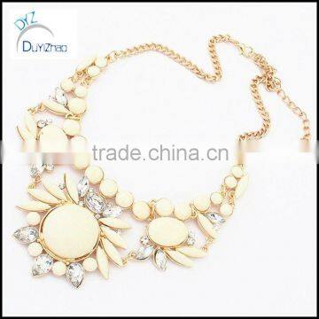 Elegant Charm White Dangle Bubble Statement Necklace