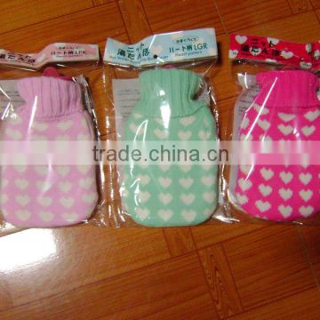 500ml natural rubber hot water bottle with knitted cover