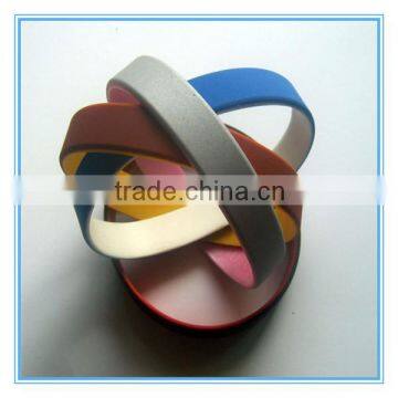 new products silicone cheap engraved bracelets wholesale