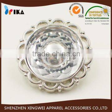 sunflower shape plastic shank button with decorative crystal