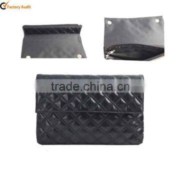 Fashion leather pouch