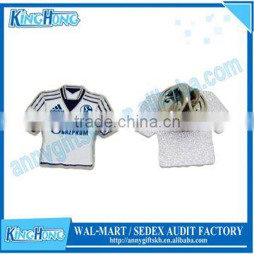 Uniform Shape Brass Metal Hard Enamel Sport Badge photo-2