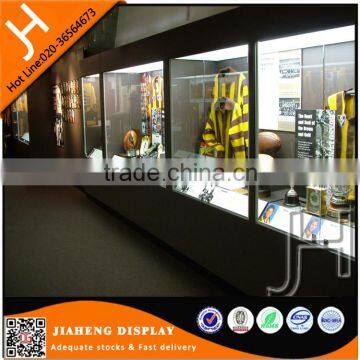 Modern acrylic museum vitrine display case with LED light