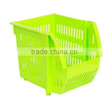 Colorful and Folding Plastic Storage Baskets for Daily Use photo-3