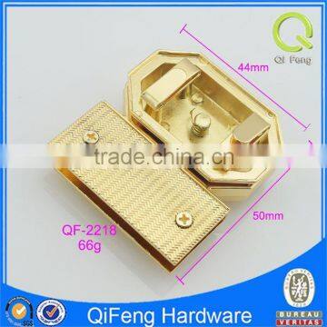 QF-2218 Turn Lock Purse Hardware Gold and Black Color Combination