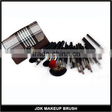 24 Pcs Professional Brush Set Makeup Brushes Cosmetic Brushes With Hand Bag photo-2