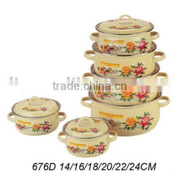 ENAMELWARE CASSEROLE