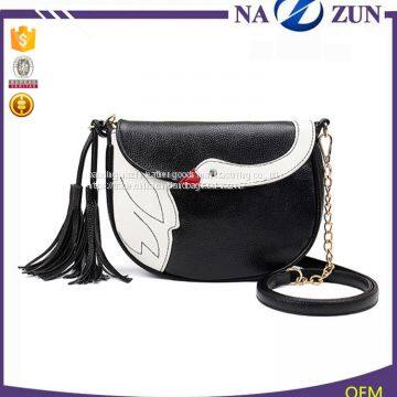 2017 Most Popular Ladies Chain Shoulder Bags Fashion Leather Cartoon Shoulder Bags for Girls photo-2