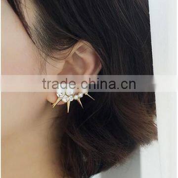 2015 Rivet Design Dick Style Earring Cuff, Upscale Alloy Crystal Earrings With Pearls photo-5