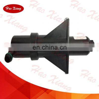 Top Quality Car Headlamp Washer Nozzle 98671-3K000 photo-3