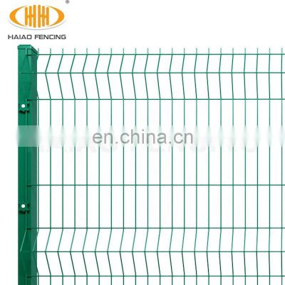 3D Curved Welded Wire Mesh Fence Powder Coated Square Post Garden Fence