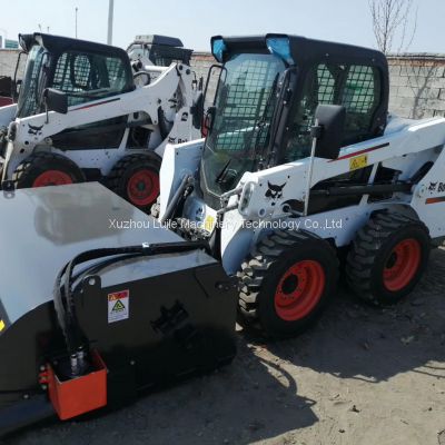 China Bobcat skidsteer attachments bucket sweeper for skid loader