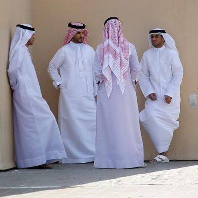 Men's Thobe Muslim Clothes Long Sleeve Middle East Saudi Kaftan Islamic Abaya Dubai Arab Robe
