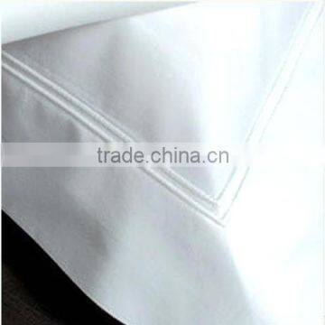 White Color Synthetic Bedsheet
