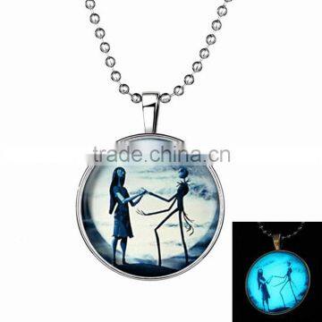 Trendy light in the dark pendant personality ghost lovers necklace