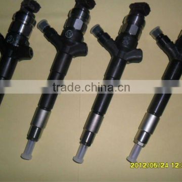 DENSO original common rail injector 095000-6700