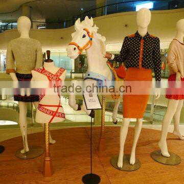 Fiberglass Horse Shopping Mall Decoration / Amusement Park photo-3