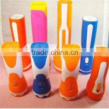 Dongguan Hot Sale popular electric led zoom flashlight cover in plastic