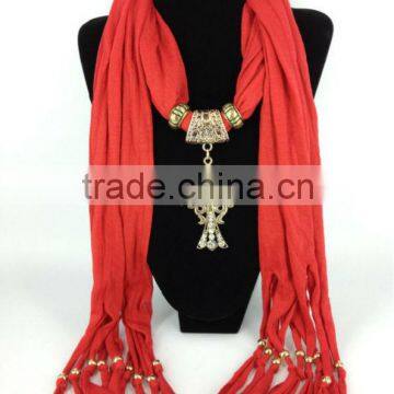 2014 fashions Hot selling and cheaper pendant scarf for promotions gift