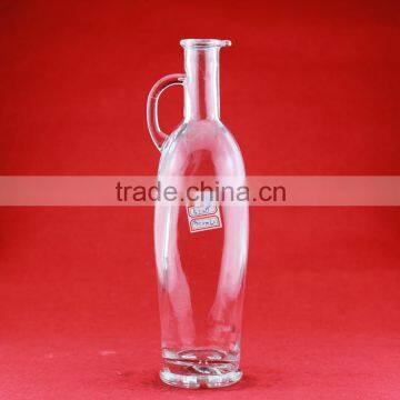 Newest hot sell growlers shape liquor bottles Cognaceeds glass bottles 700ml boston frosted bottles