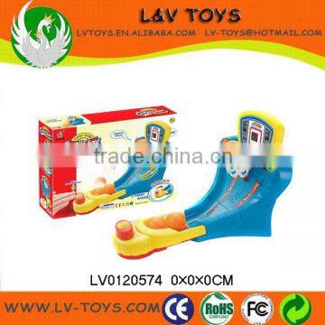 Indoor mini desktop basketball game toys with scoring device