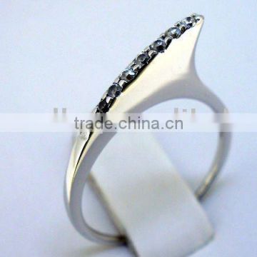 QCR105 unique design silver ring,925 silver engagement ring in rhodium plating