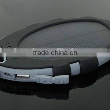 IPX6 Waterproof 5000mah Portable Solar Energy Power Bank photo-3