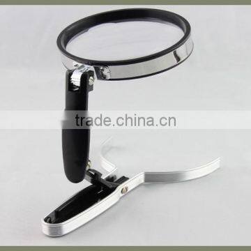 Adjustable Folding 2.5x Desktop Magnifier