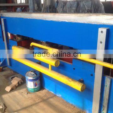 Hydraulic Press Machine of 315 Tons photo-2