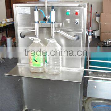 Double Heads Olive Edible Bottle Oil Filling Machine for Selling photo-5