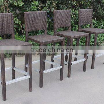 Набор мебели для бара из плетёного каната: стол и барные стулья photo-4