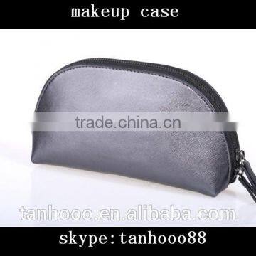 Fashion Style Black Shell Shape Leather Makeup Bags Cases photo-2