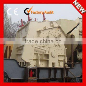 High Effiency Rock Crushing Machine with Low Price with Large Capacity