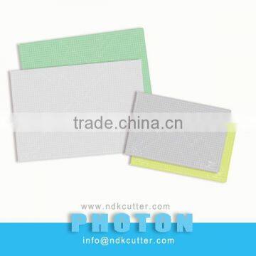 PVC Eco-friendly Cutting Mat for Quilting & Sewing photo-2