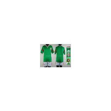 2010 Latest Mexico Home Green Football Jersey Embroidered Logo photo-3