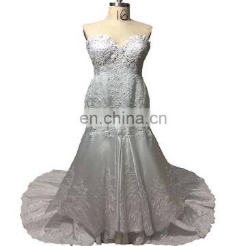 Free Shipping White Sleeveless Sweetheart Sweep Train Backless Beaded Ruffle Lace Zipper Tiers Women Prom Dress