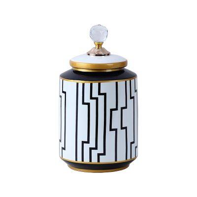 European Simple Style Black Labyrinth Pattern Ceramic Flower Vases With Crystal Lid For Home Decoration