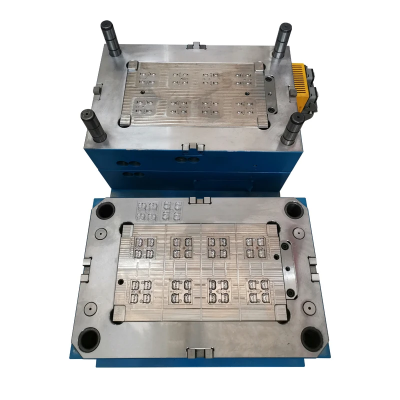 PMMA Lens Hot Runner Multi-cavity Plastic Injection Mold photo-2