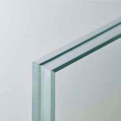 Vidrio de seguridad de triple lámina para paneles de suelo pisables - Solución resistente a impactos