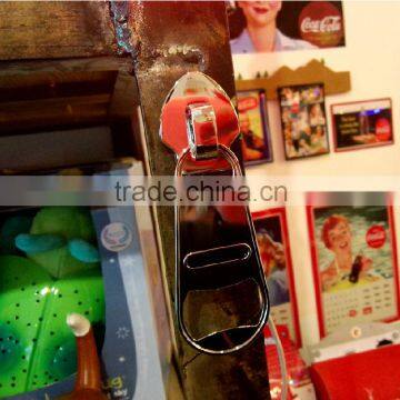 Promotional 3D Plastic d Magnetic Bottle Opener/corkscrew photo-3