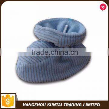 Factory supply attractive price hand made baby shoes