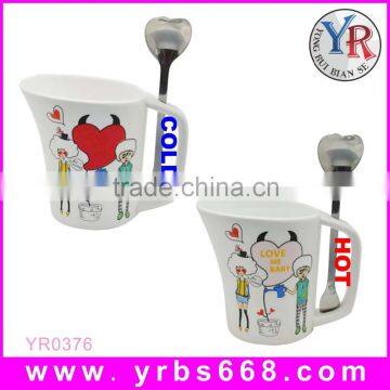 Innovative product sublimation photo magic ceramic mug with spoon