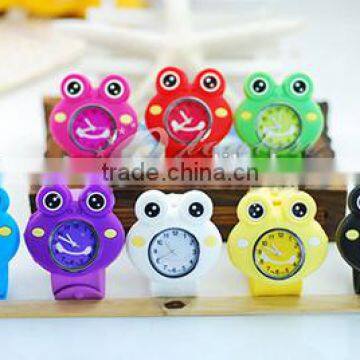 various designs cartoon frog slap band watches for children